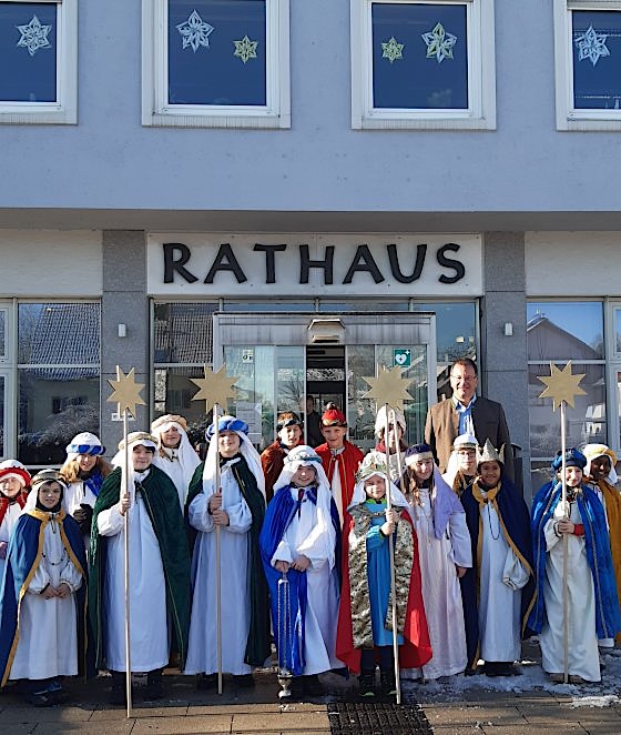 Sternsinger zu Besuch im Rathaus